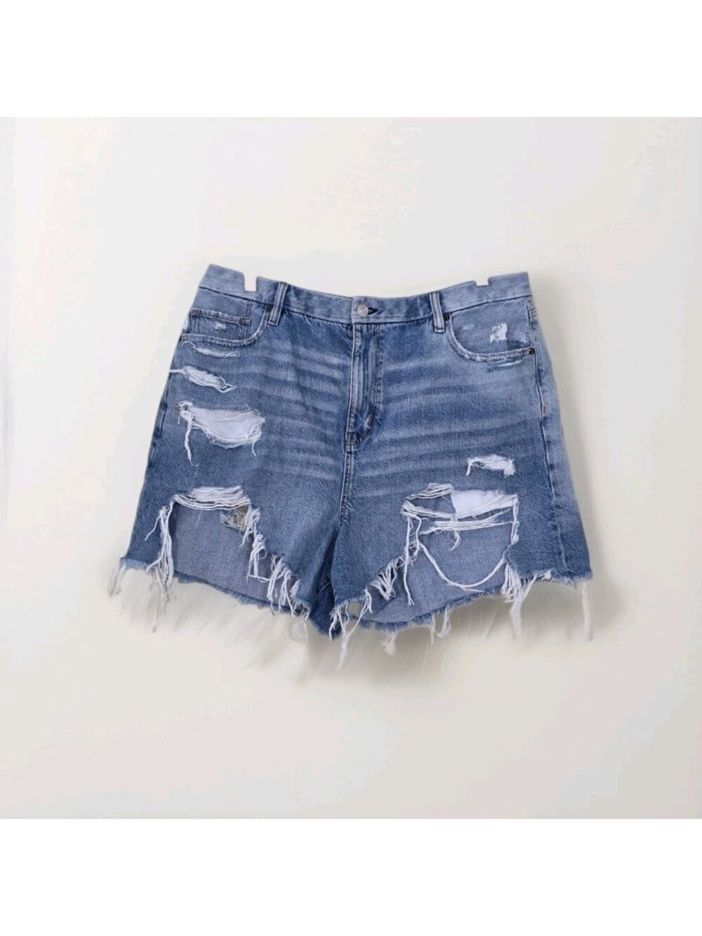 American Eagle Curvy Mom Shorts 18 Light Blue Denim Distressed Cowgirl Western